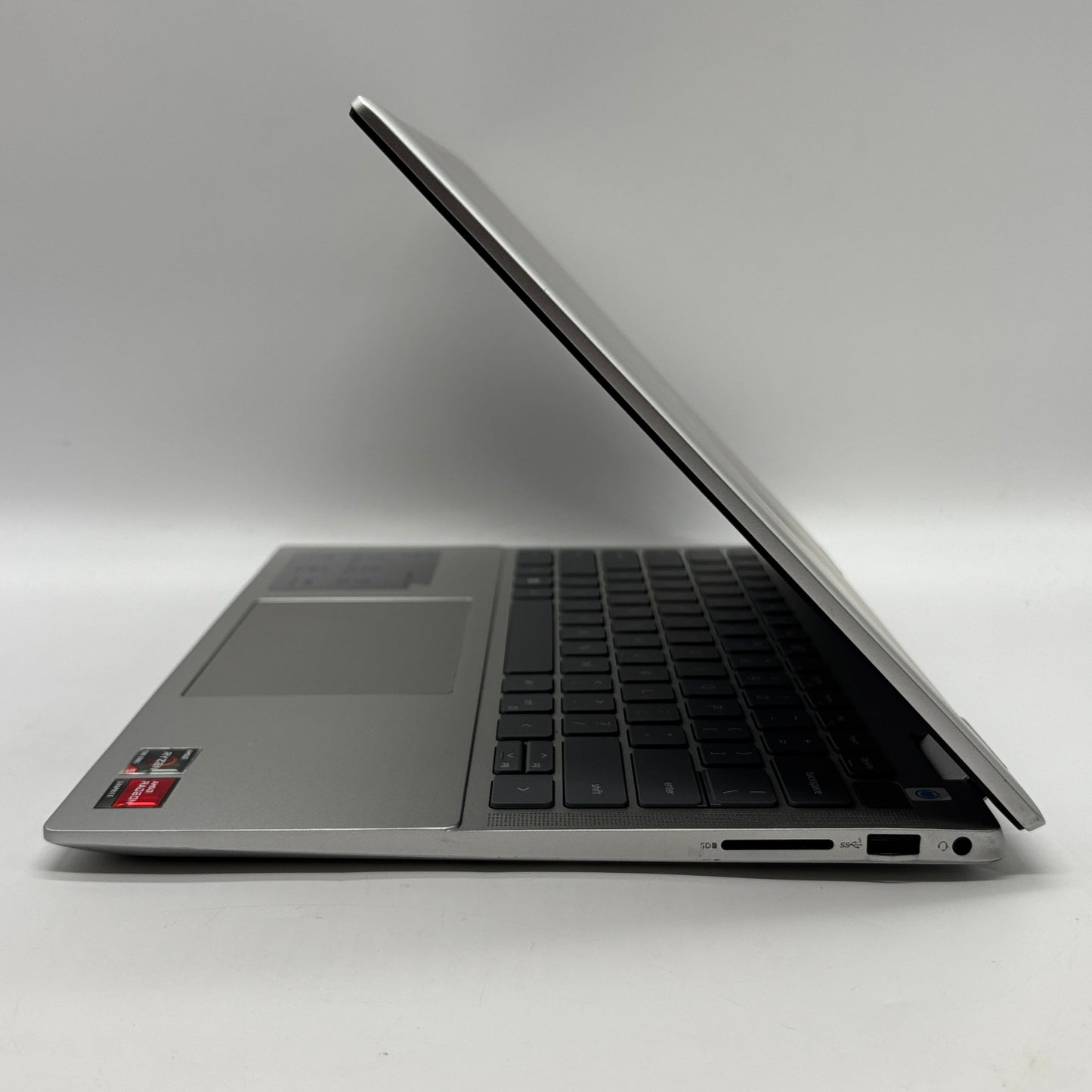Dell Inspiron 14 7435 14" Ryzen 5 7530U 2.0GHz 8GB RAM 512GB SSD