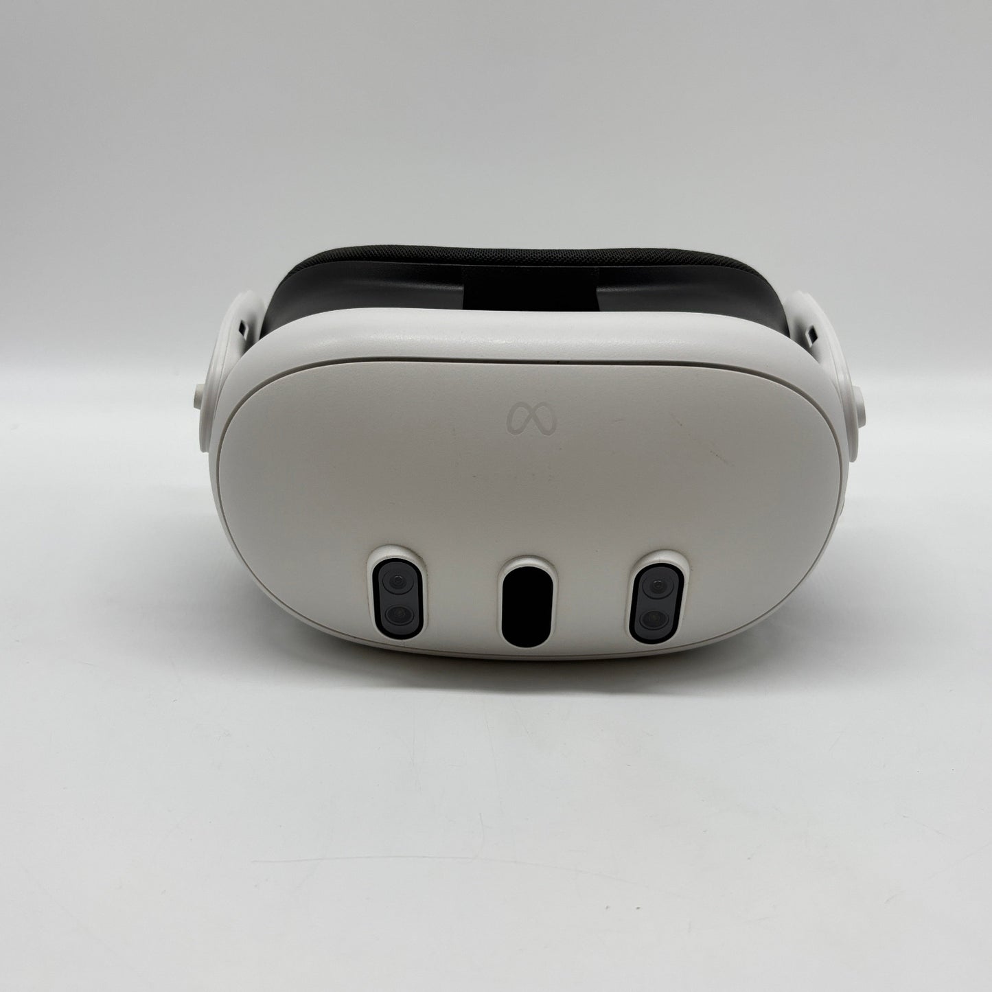 Broken Meta Quest 3 128GB Standalone All-in-One VR Headset S3A - Boot Loop/No Head Strap