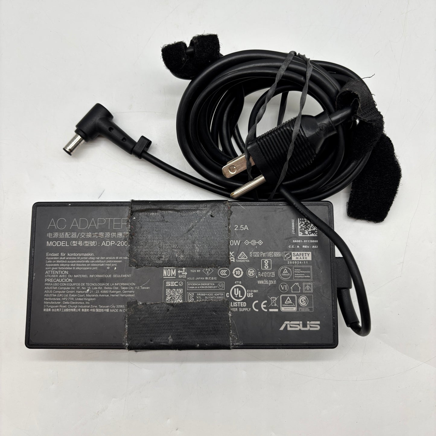 Asus ROG Zephyrus G15 15.6" AMD Ryzen 9 6900HS 3.3GHz 40GB RAM 4TB SSD RTX 3060