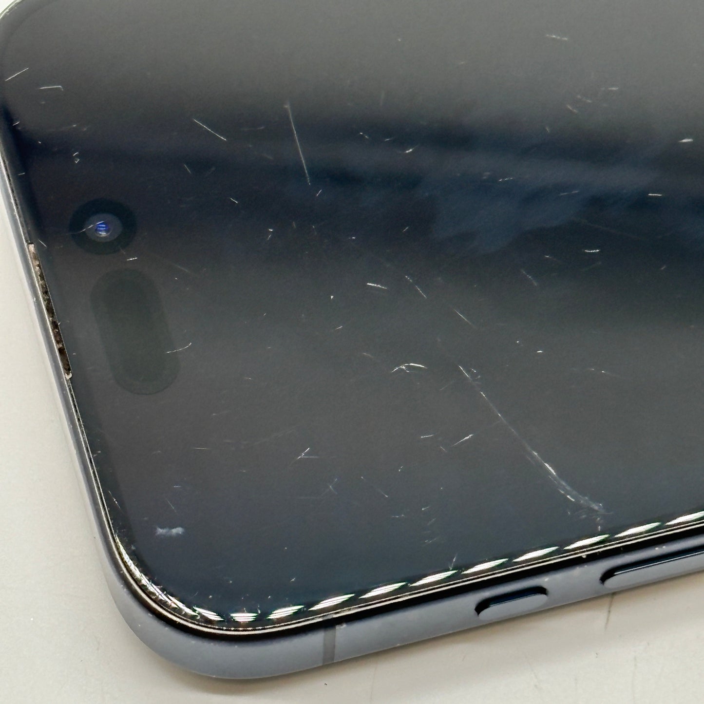 Unlocked Apple iPhone 15 Pro 256GB Blue MTQV3LL/A