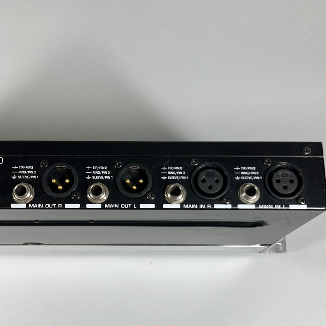 Behringer Powerplay HA4600 4-Channel Headphone Mixing Distribution Amplifier