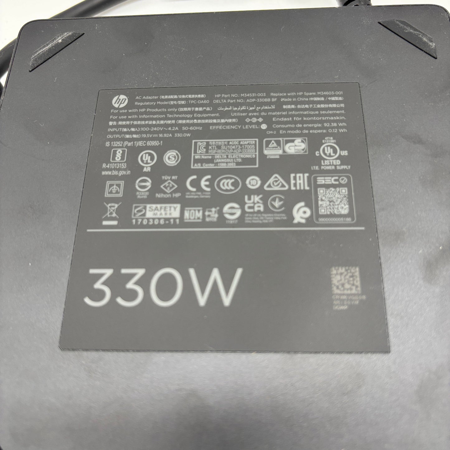 HP Omen 17-CM2002CA 17.3" i7-13700HX 2.1GHz 32GB RAM 4TB SSD GeForce RTX 4060