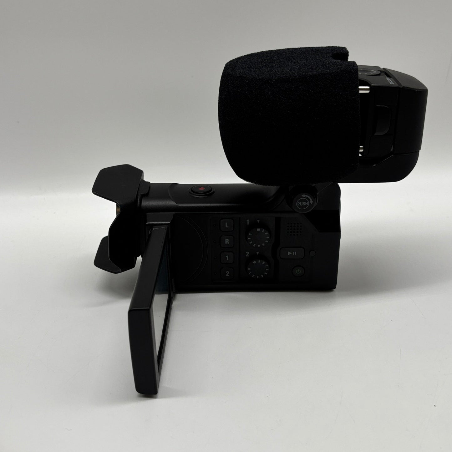 Zoom Q8 HD Video and Audio Recorder Black