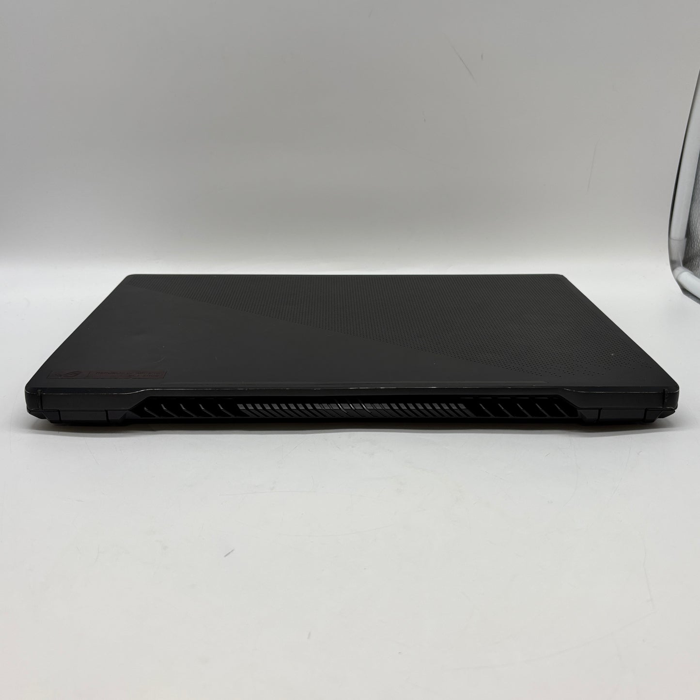 Asus ROG Zephyrus G15 15.6" AMD Ryzen 9 6900HS 3.3GHz 40GB RAM 4TB SSD RTX 3060