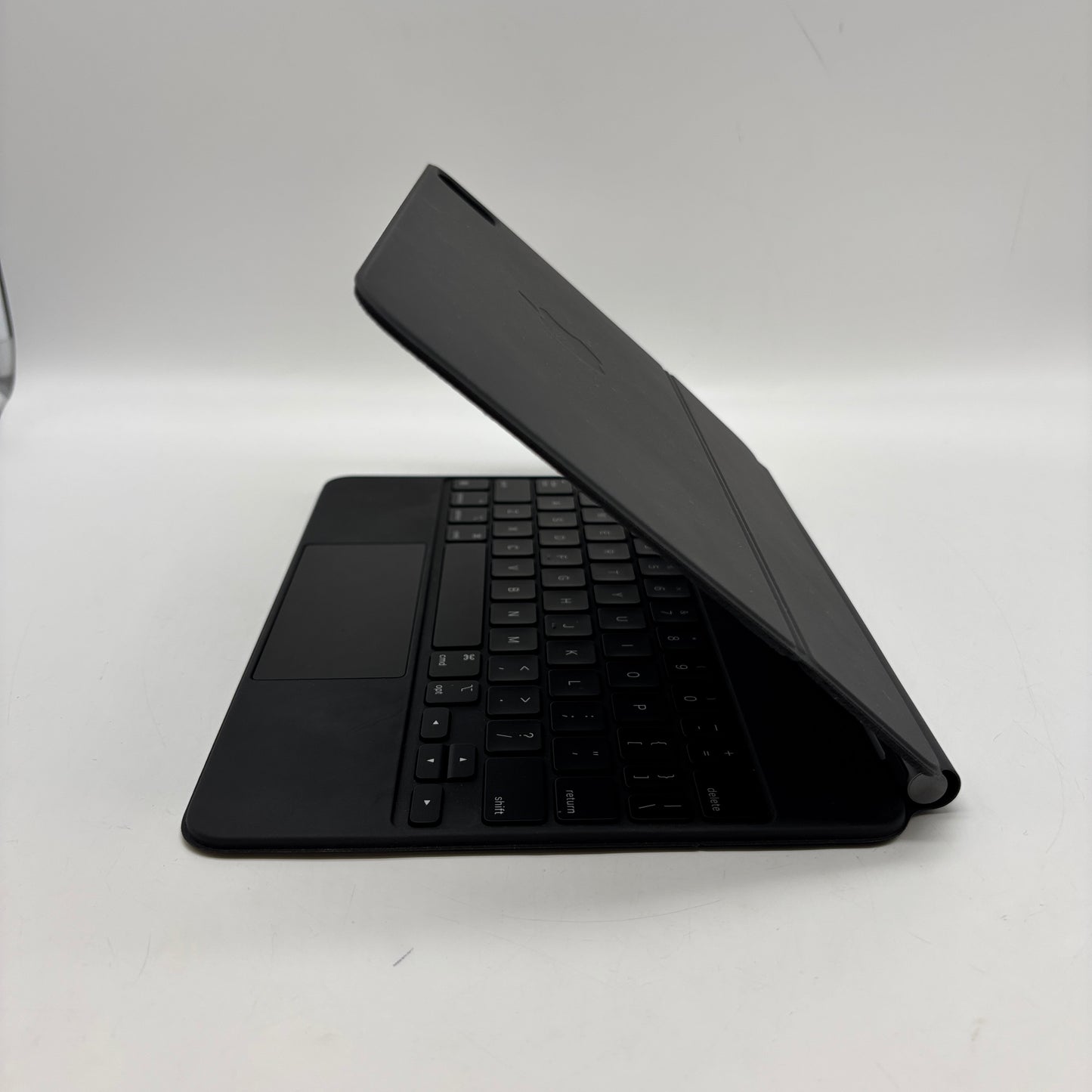 Apple Magic Keyboard for iPad 11" Keyboard Folio Case Space Gray A2261