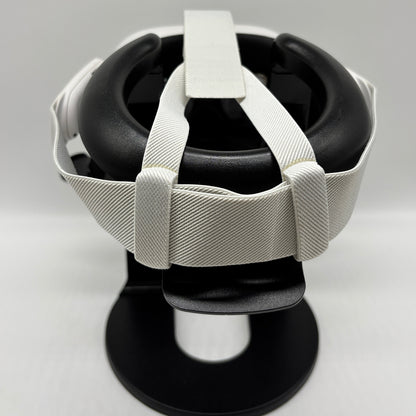 Meta Quest 3S 128GB Standalone All-in-One VR Headset P97