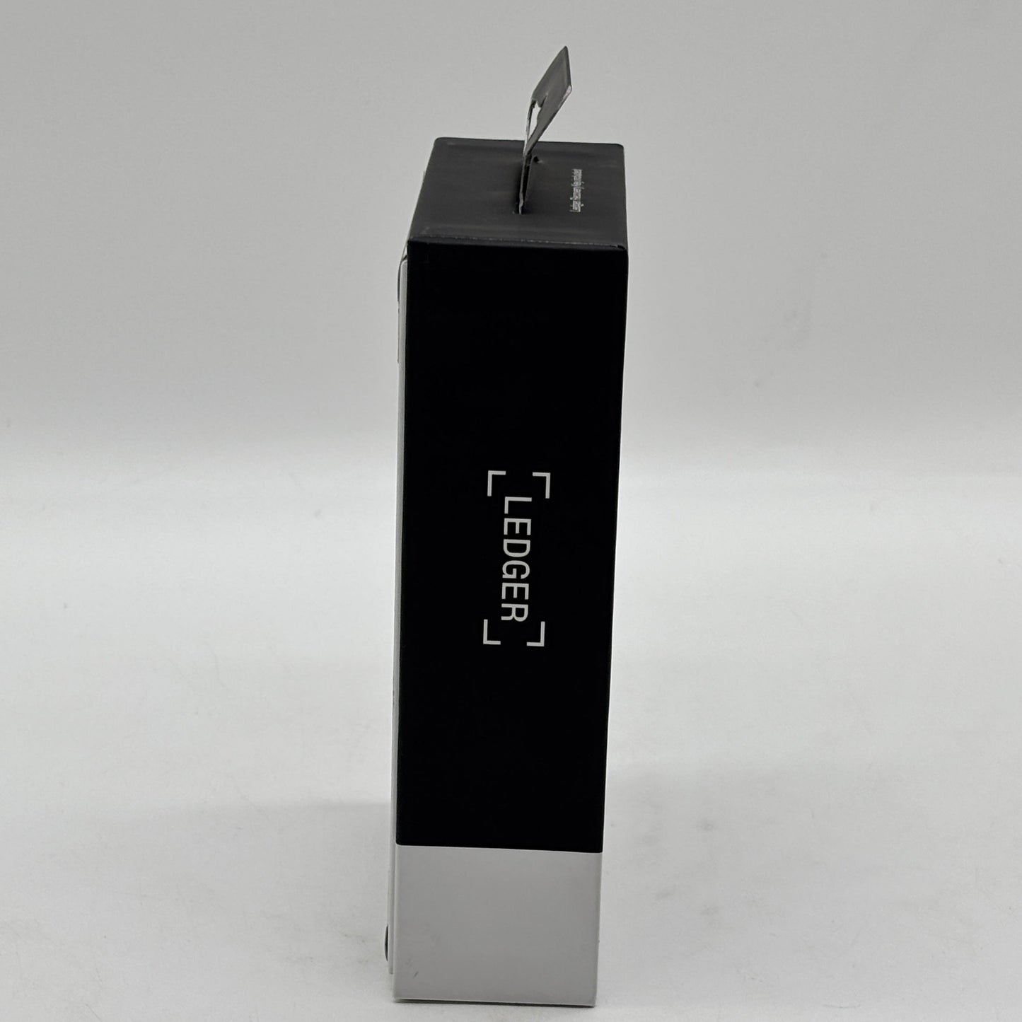 New Ledger Flex Secure Crypto Wallet 0908