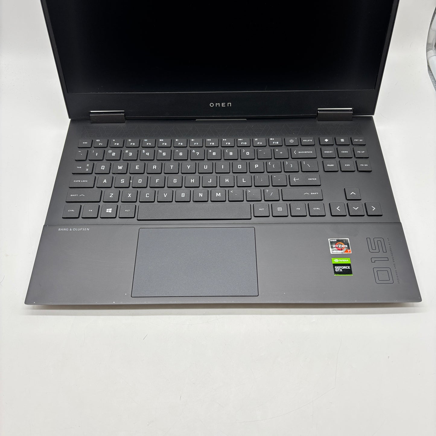 HP Omen 15-en0013dx Ryzen 7 4800H 2.9GHz 8GB RAM 512GB SSD GeForce GTX 1660 Ti