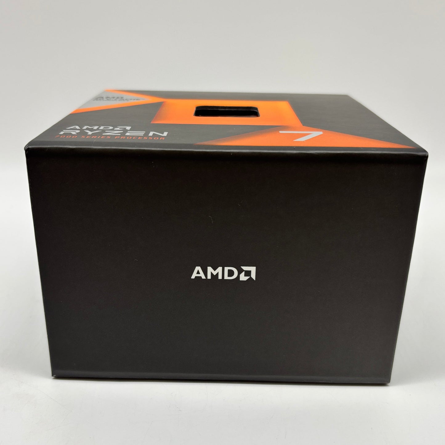 New AMD Ryzen 7 7800X3D 4.20GHz 8 Core 100-000000910 16 Thread AM5