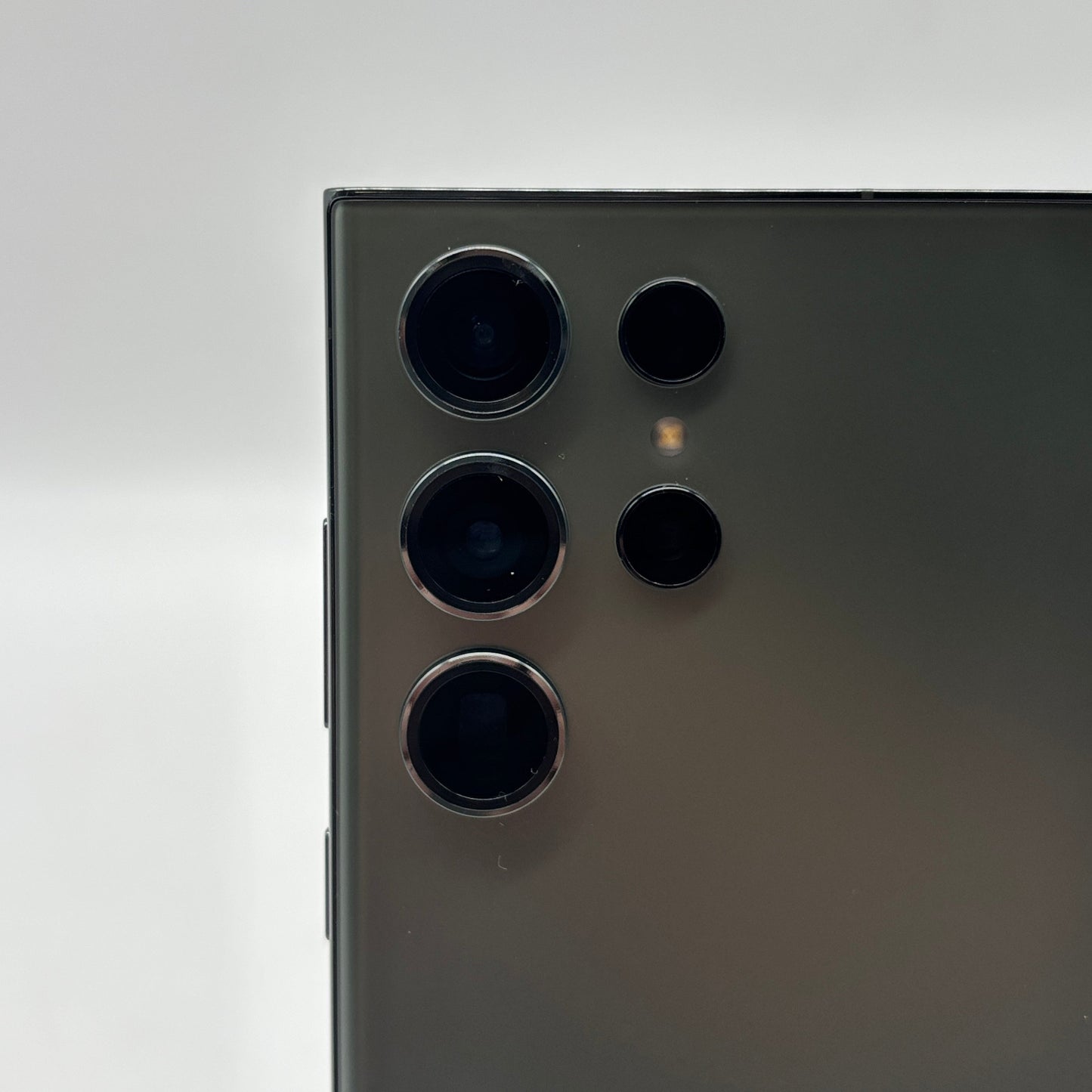 Unlocked Samsung Galaxy S23 Ultra 12GB RAM 512GB SM-S918U1 Green