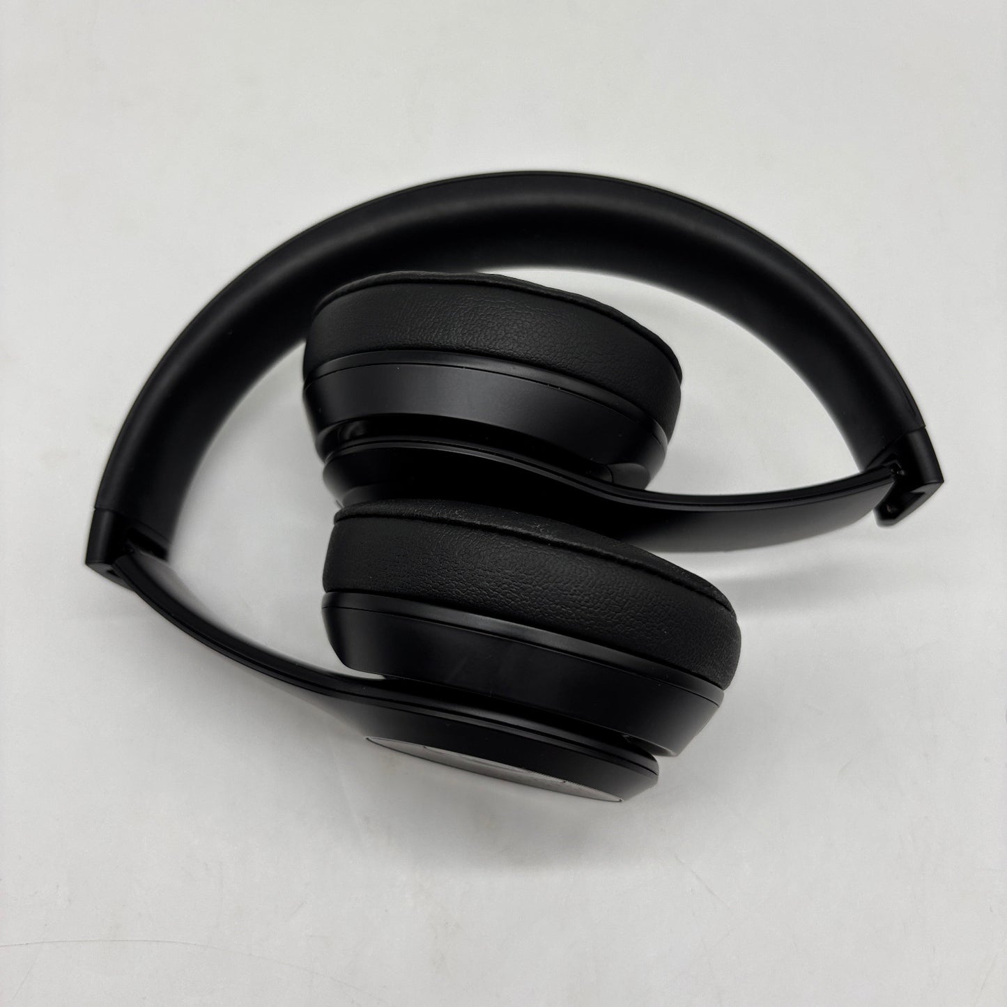 Beats Solo3 Wireless On-Ear Bluetooth Headphones Black MX432LL/A