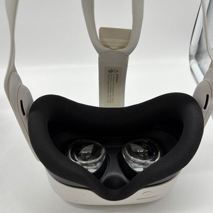 Meta Quest 3S 128GB Standalone All-in-One VR Headset P97