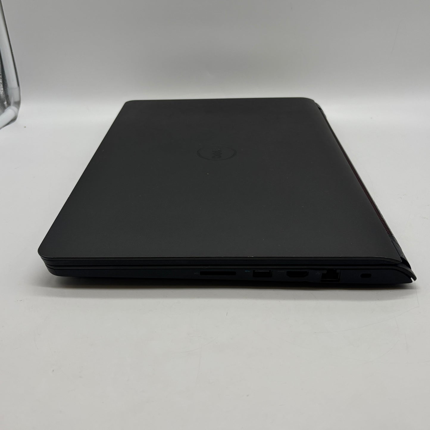 Dell Inspiron 15-7559 15.6" i7-6700HQ 16GB RAM 1TB SSD 1TB HDD GeForce GTX 960M
