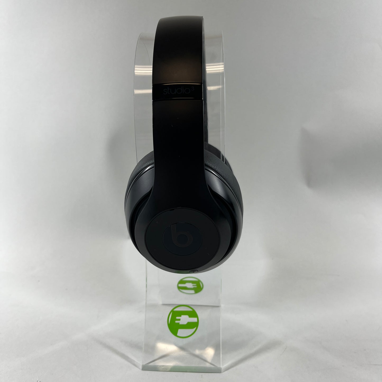 Beats Studio3 Wireless Over-Ear Bluetooth Headphones Black A1914