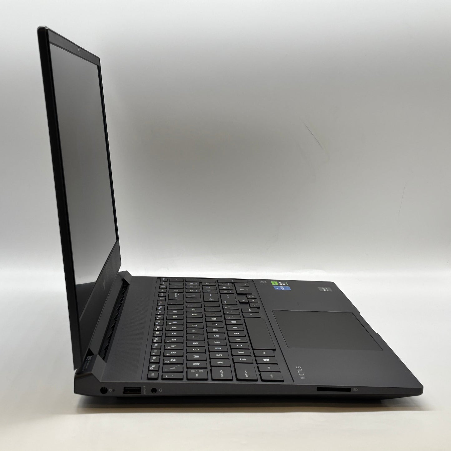 HP Victus 15-FA1030NR 15.6" i5-12450H 2.0GHz 8GB RAM 512GB SSD GeForce RTX 2050