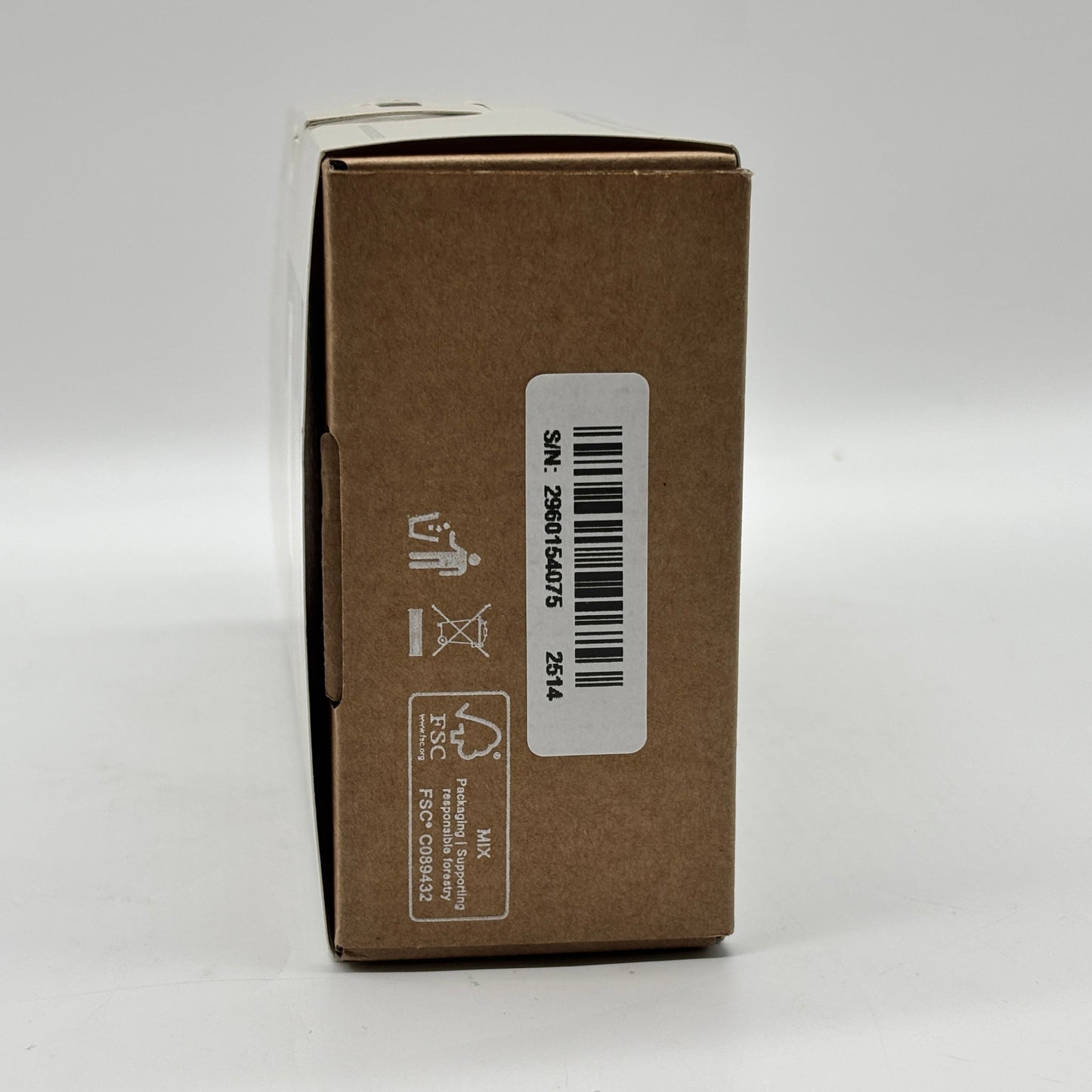 New Airthings View Plus Air Quality Monitor 2960