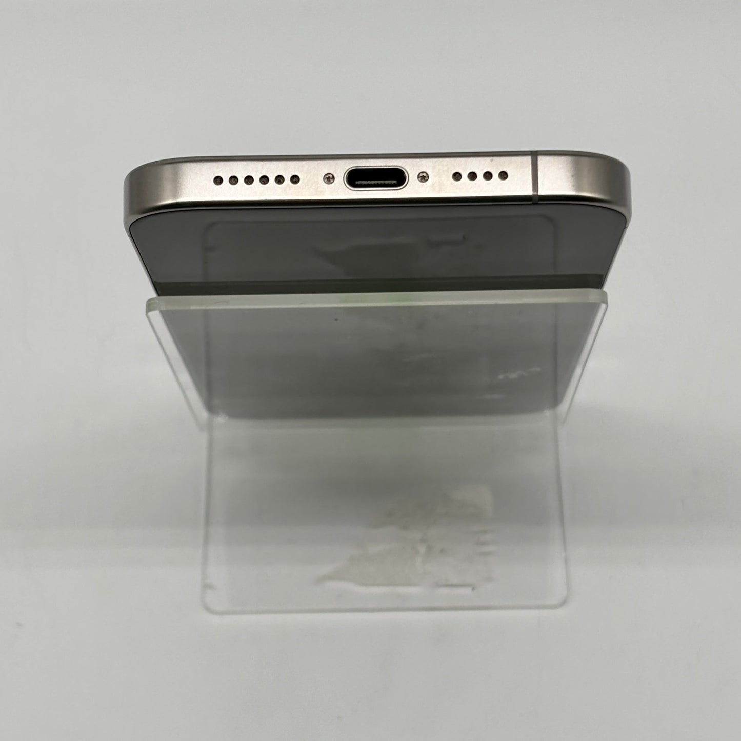 Unlocked Apple iPhone 16 Pro Max 256GB Natural Titanium MYW63LL/A