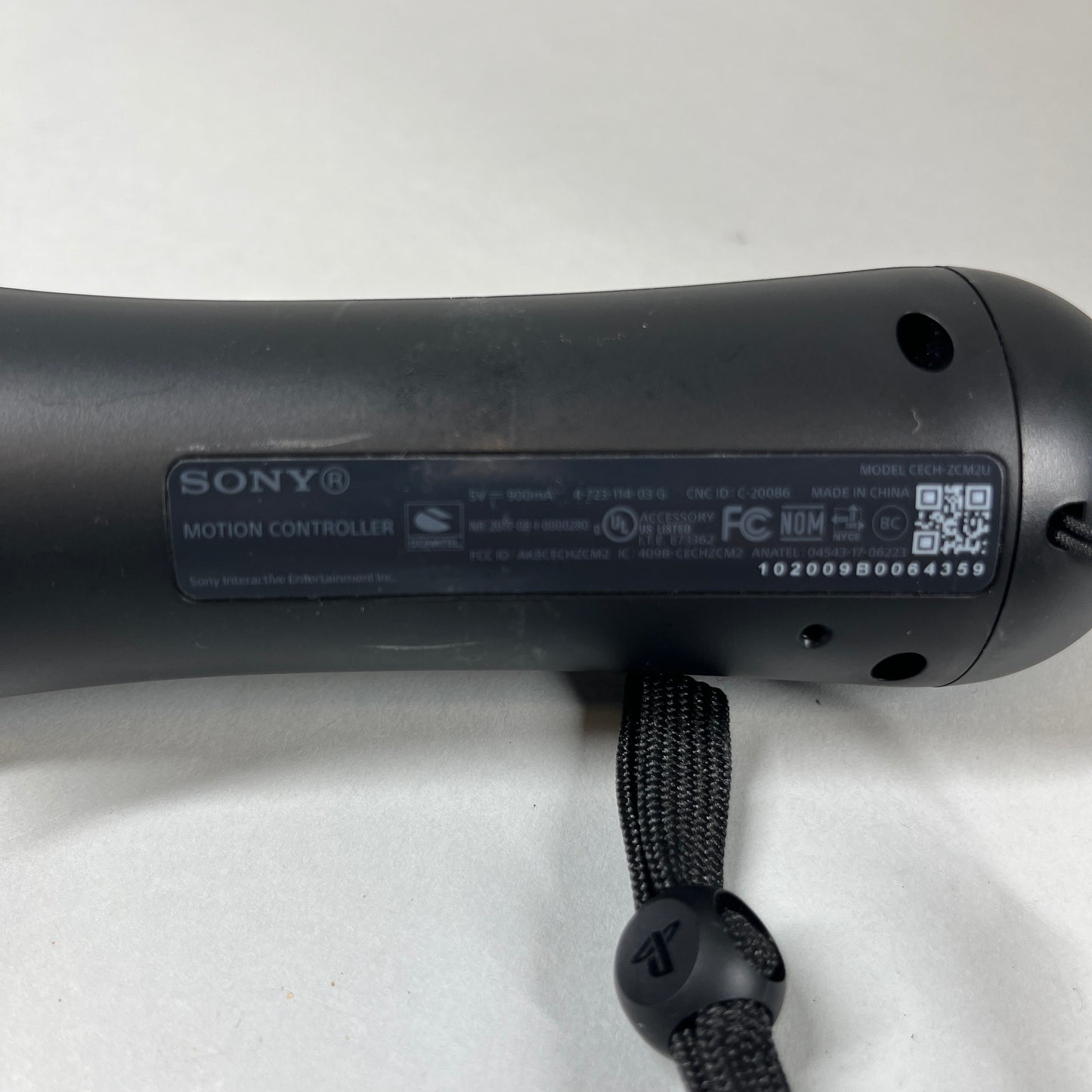 Sony Playstation 4 PS4 Virtual Reality VR Headset White CUH-ZVR1 Bundle