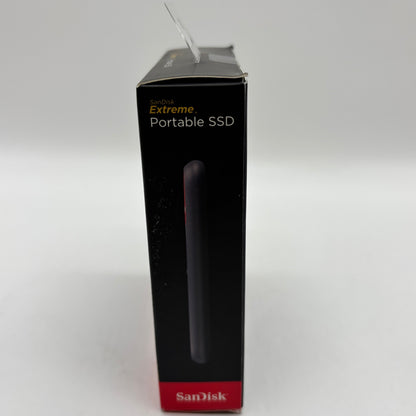 New SanDisk Extreme 1TB Portable SSD SDSSDE61-1T00-G25