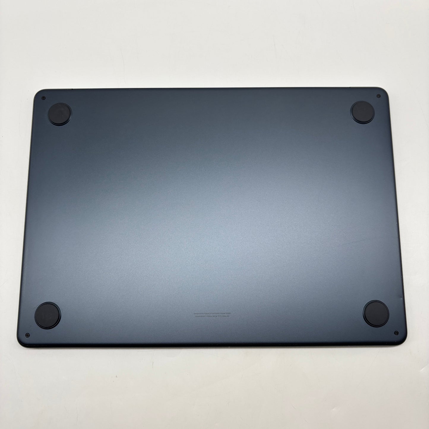 2022 Apple MacBook Air 13.6" M2 8 Core 3.5GHz 8GB RAM 256GB SSD - Read