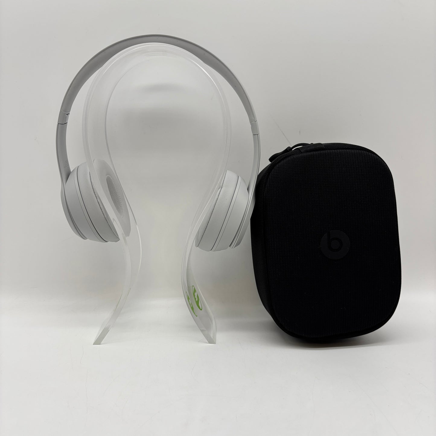 Beats Solo4  Wireless On-Ear Bluetooth Headphones Gray A3140