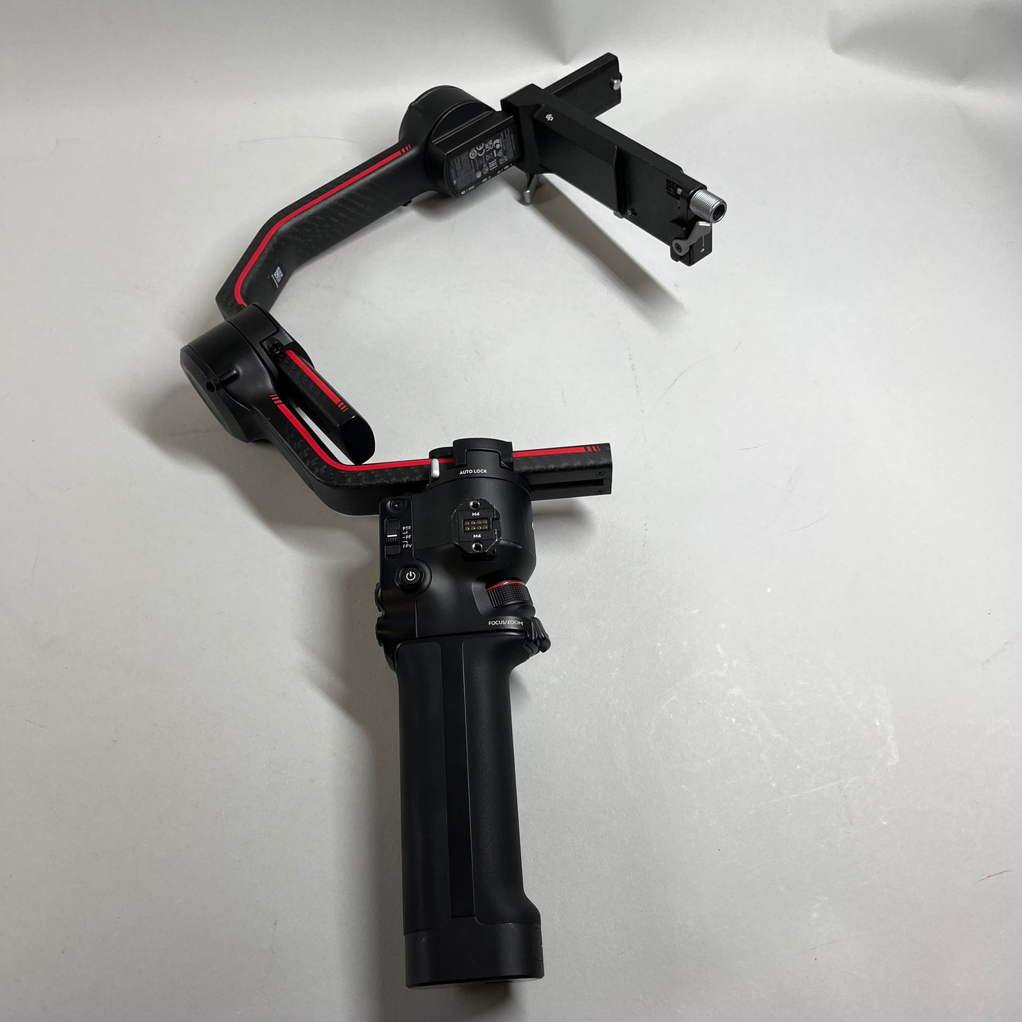 DJI RS3 Pro  3-Axis Gimbal Stabilizer CP.RN.00000219.01