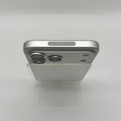 Factory Unlocked Apple iPhone 17 Pro Max 256GB Silver MFXG4LL/A