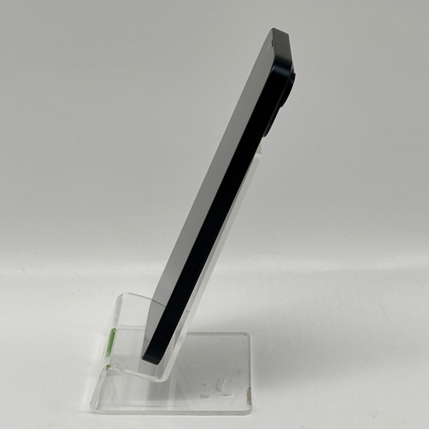 Unlocked Apple iPhone 14 128GB Midnight MPUA3LL/A