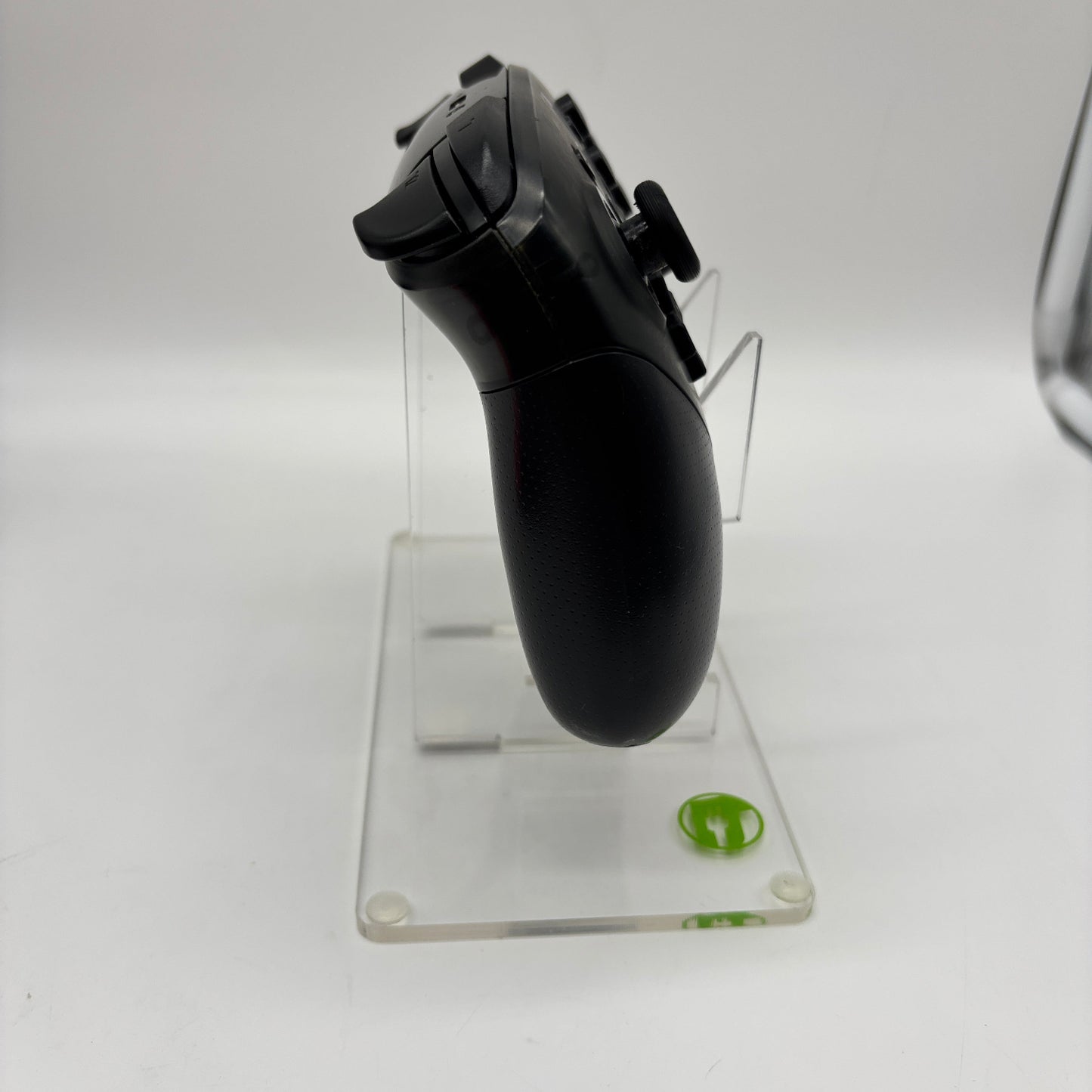 Nintendo Switch v2 Video Game Console HAC-001(-01) Red