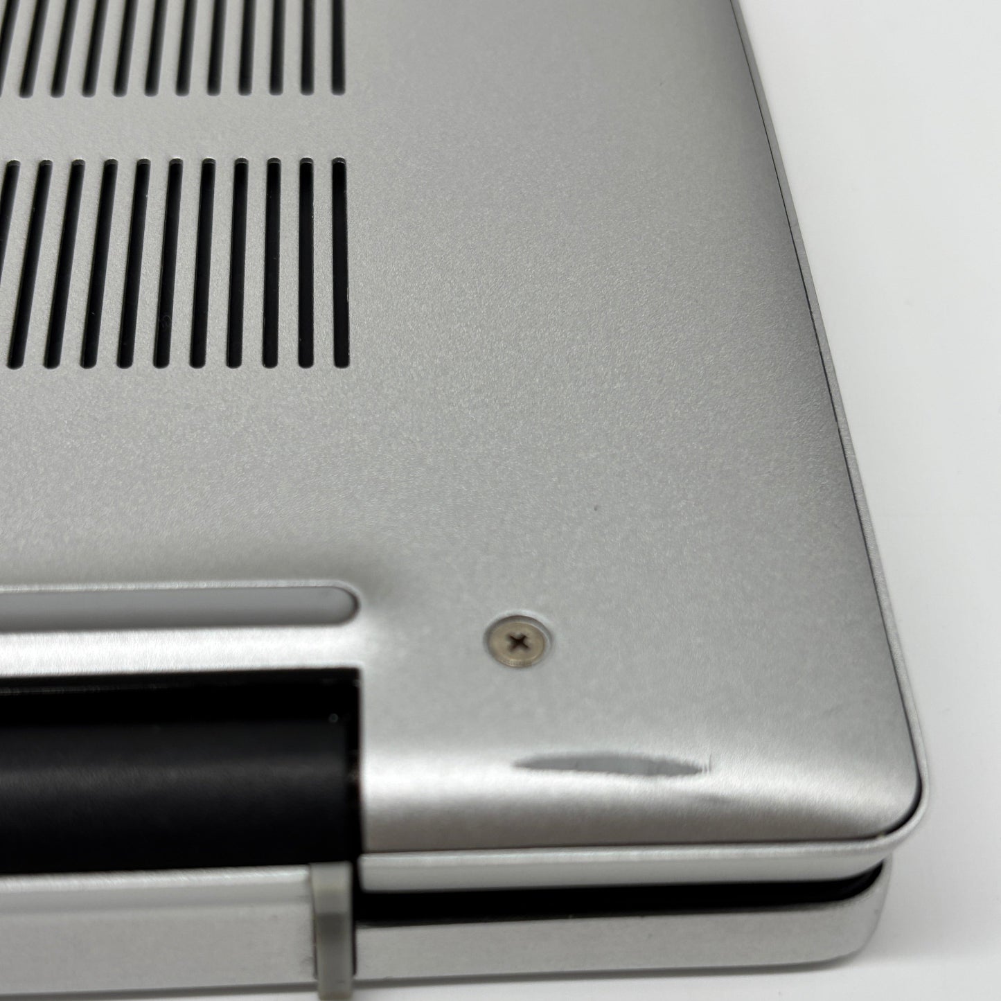 Dell Inspiron 16 5635 P125F 16" AMD Ryzen 5 7000 Series 2.0GHz 16GB RAM 512GB 