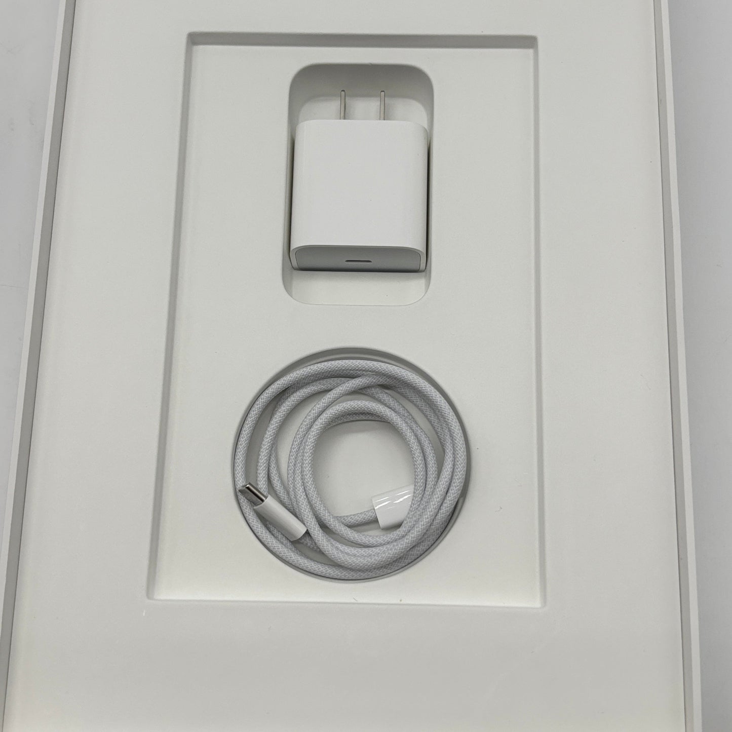 WiFi Only Apple iPad 11" (A16) 128GB Pink MD4E4LL/A