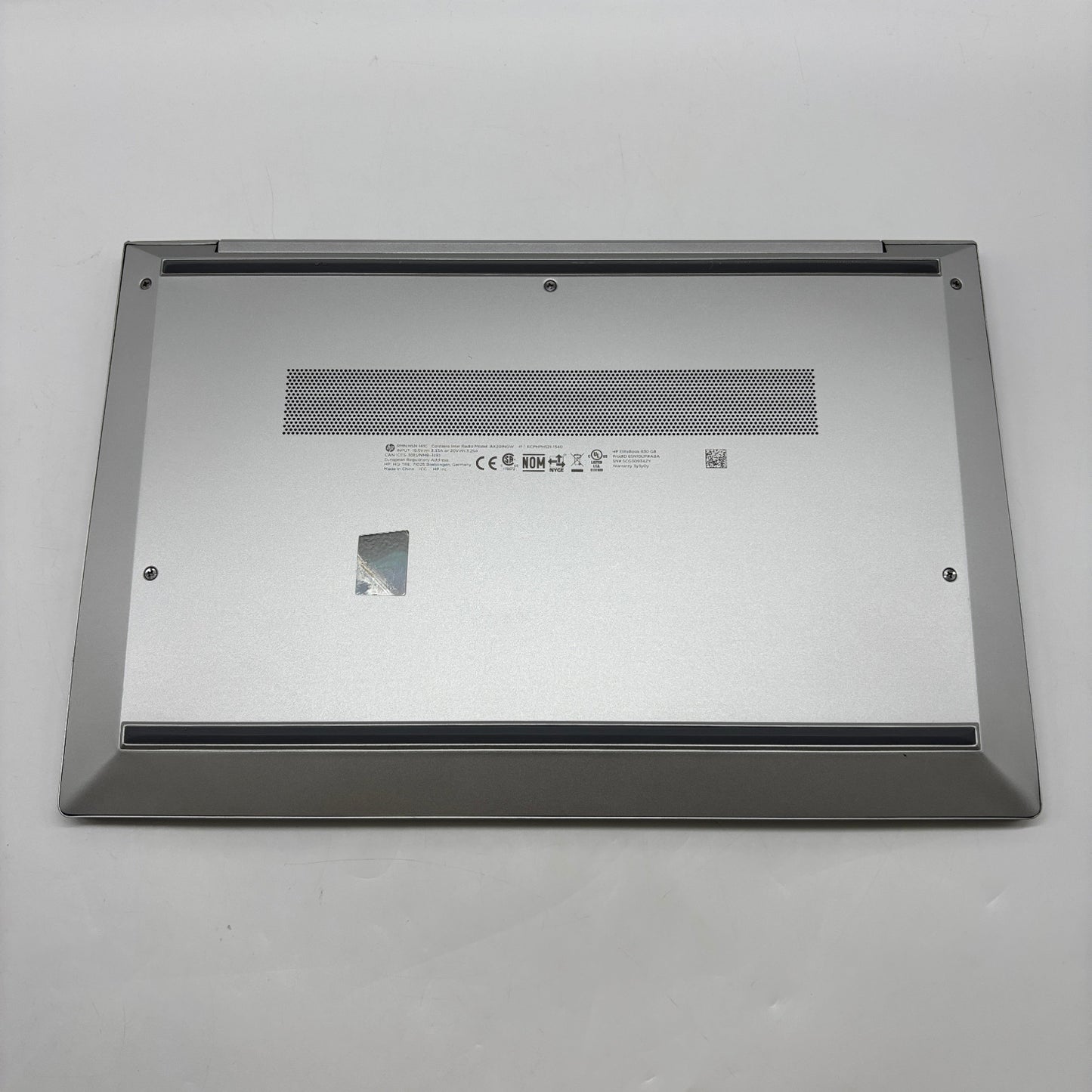 HP Elitebook 830 G8 13.3 i7-1185G7 3.0GHz 16GB RAM 250GB SSD 