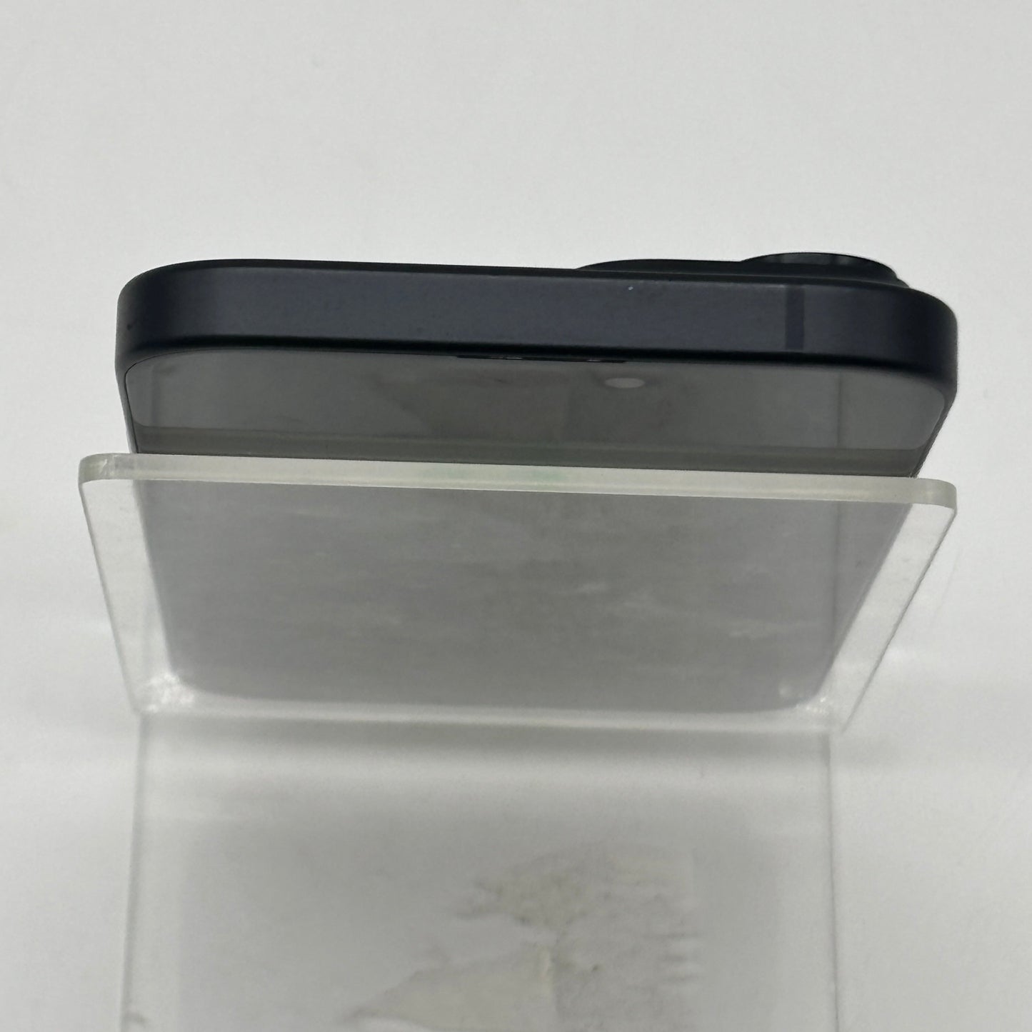 Unlocked Apple iPhone 15 128GB 26.2 Black MTLV3LL/A