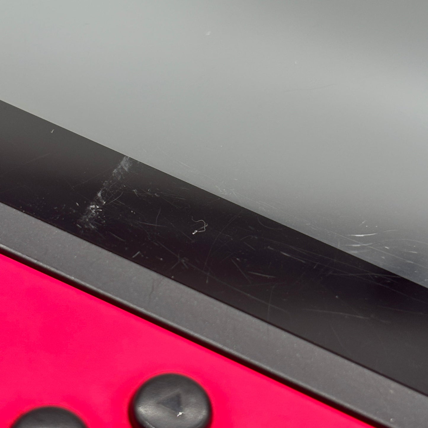 Nintendo Switch v2 Video Game Console HAC-001(-01) Red