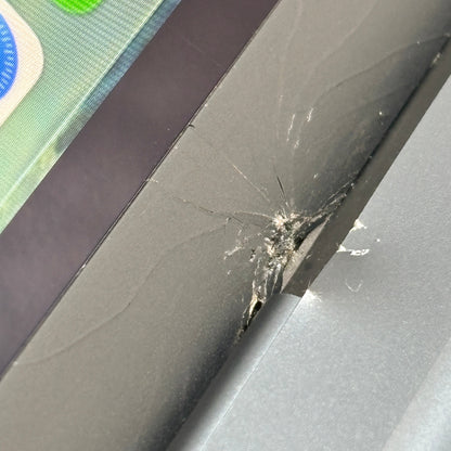 2022 Apple MacBook Air 13.6" M2 8 Core 3.5GHz 8GB RAM 256GB SSD - Read