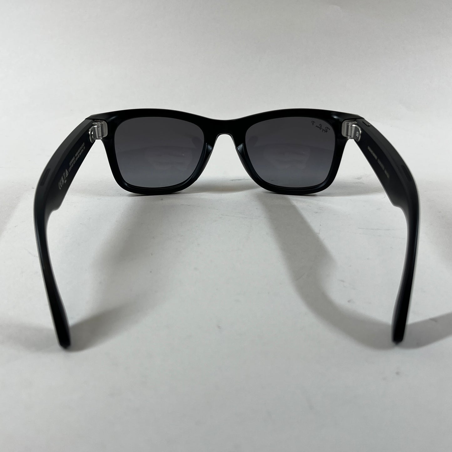 New Rayban Wayfarer Smart Glasses RW4008