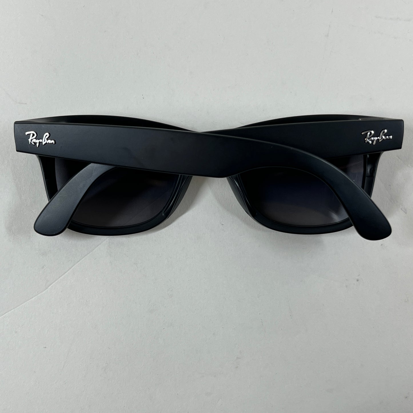 New Rayban Wayfarer Smart Glasses RW4008