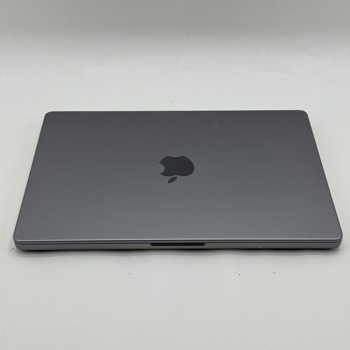 2023 Apple MacBook Pro 14" M3 10C GPU 4.0GHz 8GB RAM 512GB SSD MTL73LL/A