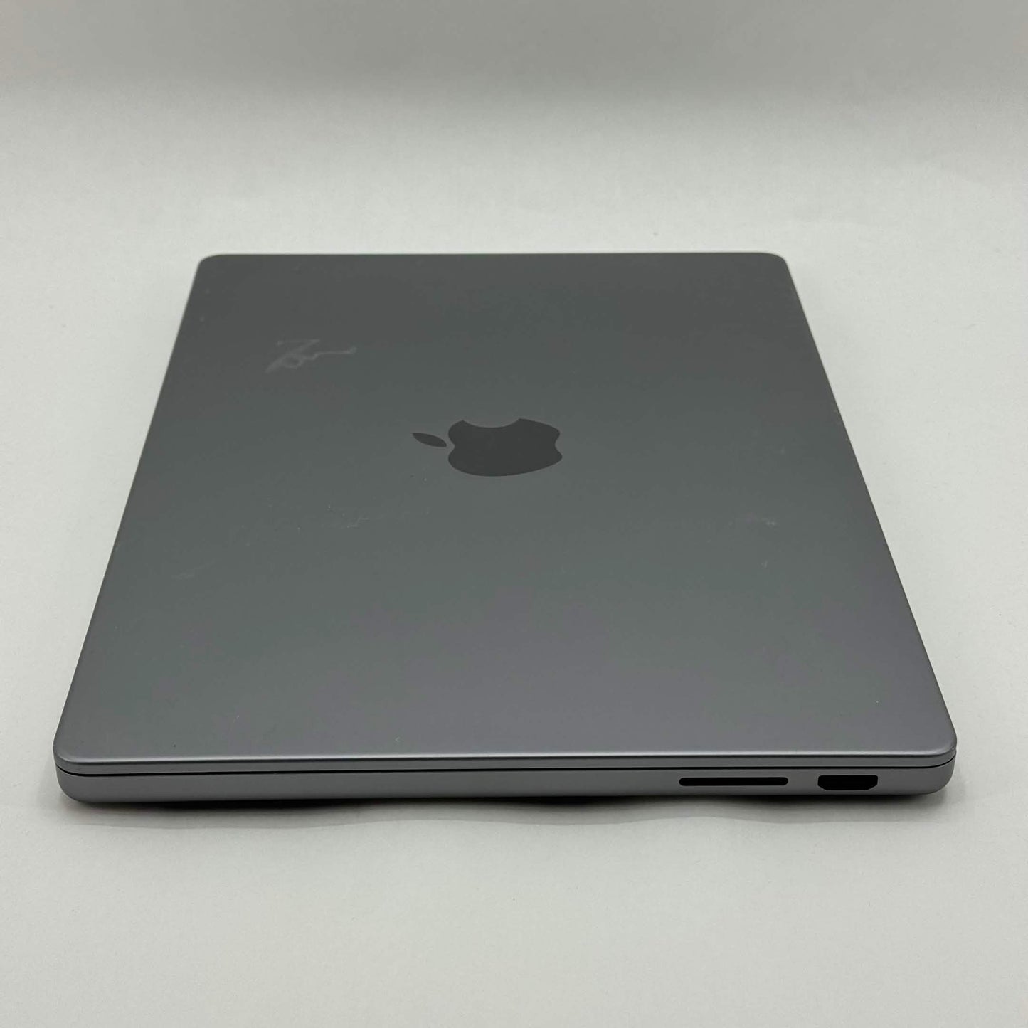2023 Apple MacBook Pro 14" M3 10C GPU 4.0GHz 8GB RAM 512GB SSD MTL73LL/A