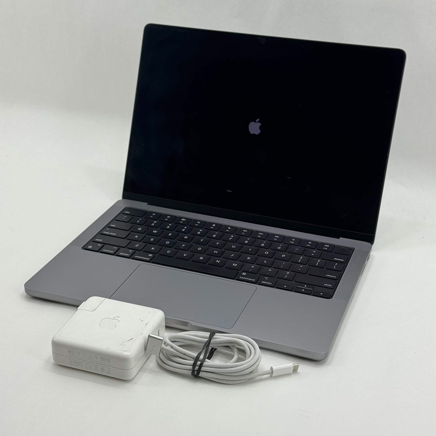 2023 Apple MacBook Pro 14" M3 10C GPU 4.0GHz 8GB RAM 512GB SSD MTL73LL/A