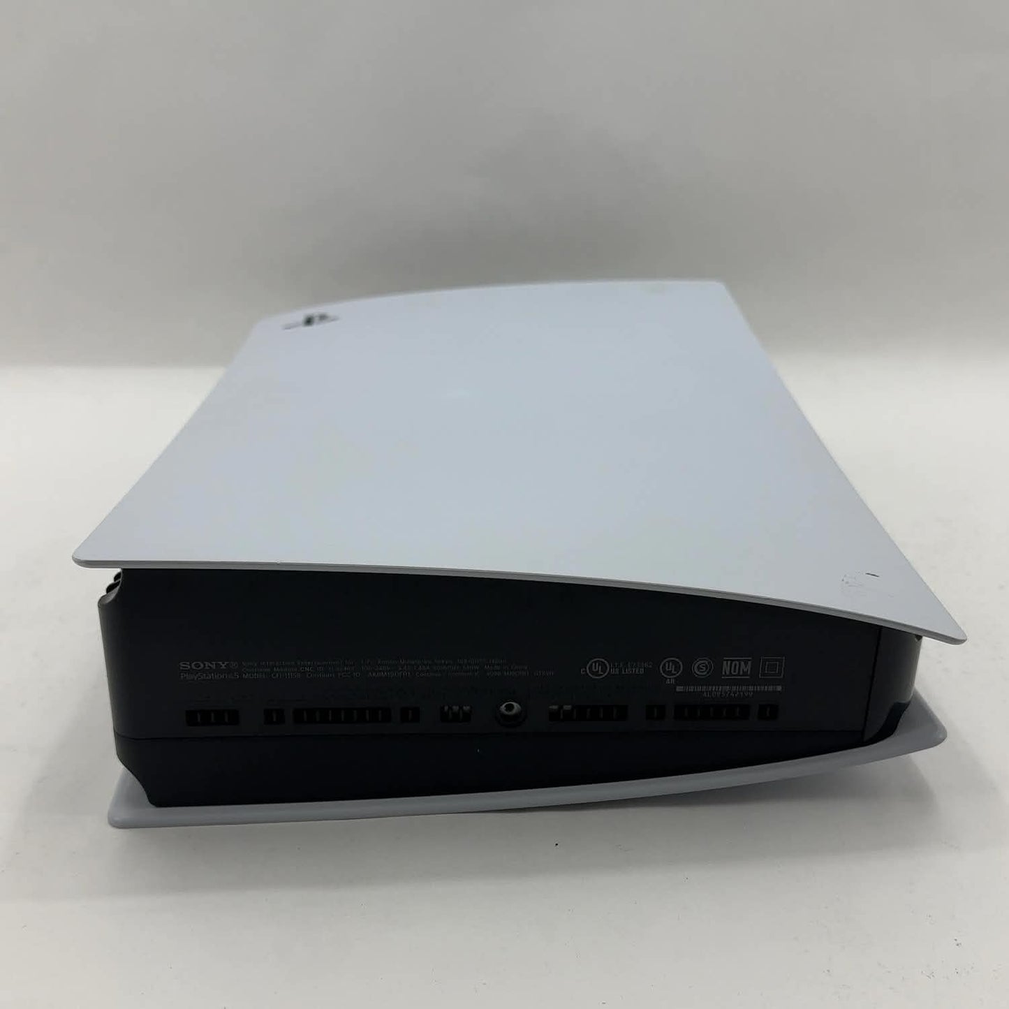 Sony PlayStation 5 Digital PS5 825GB White Console Gaming System CFI-1115B